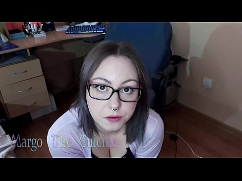 ❤️ Moza sexy con lentes chupa un consolador profundamente ante a cámara ️❌ Porno fb na pornografía gl.mysexgamer.ru ❌❤