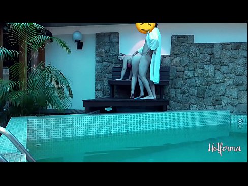 ❤️ O xefe invita a criada á piscina, pero non puido resistirse a un quente ️❌ Porno fb na pornografía gl.mysexgamer.ru ❌❤